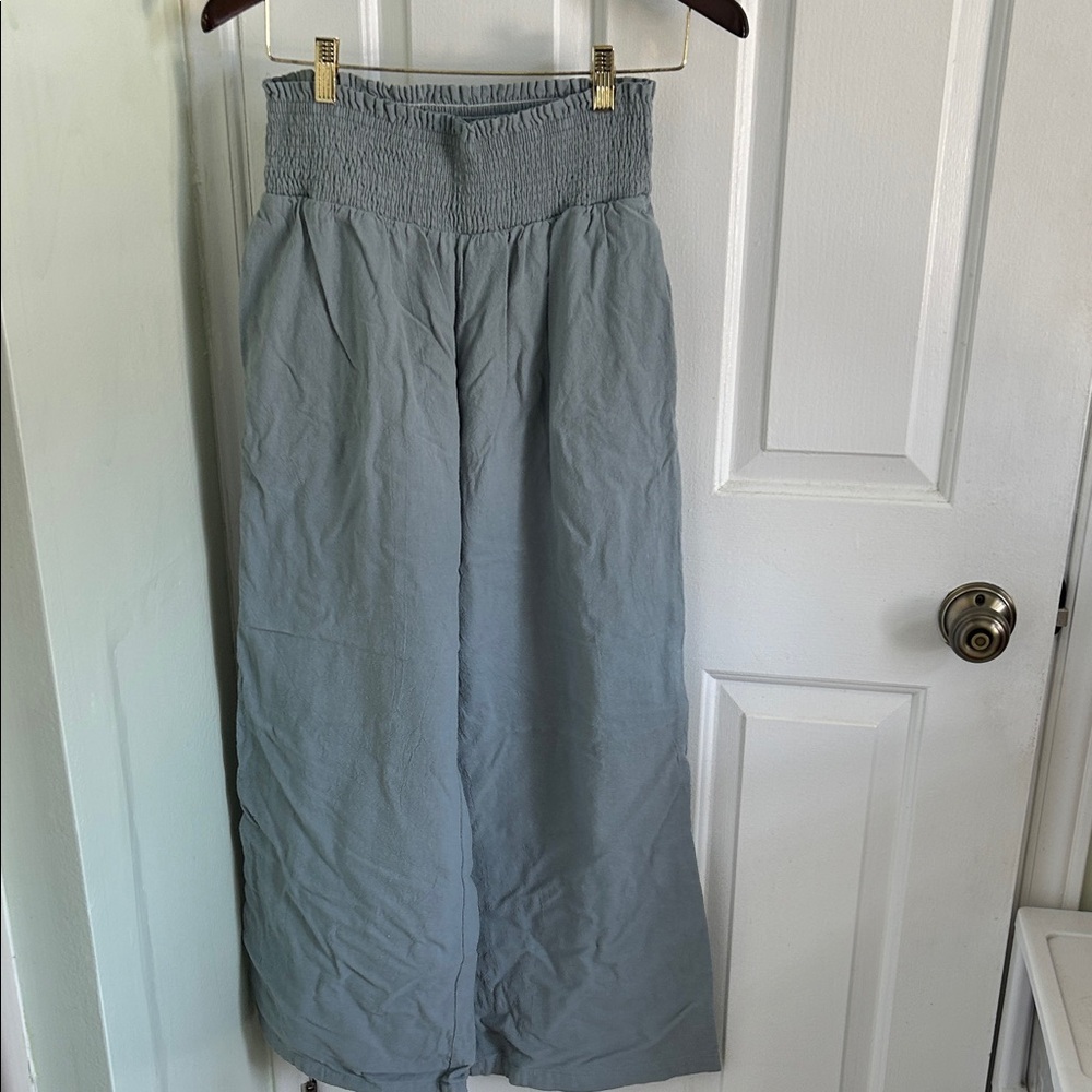 High-Waisted Light Blue Wide-Leg Pants